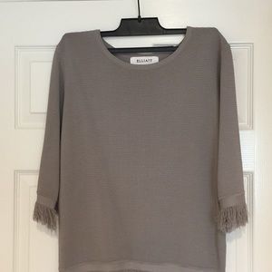 Elliatt Gray Sweater Size Small
